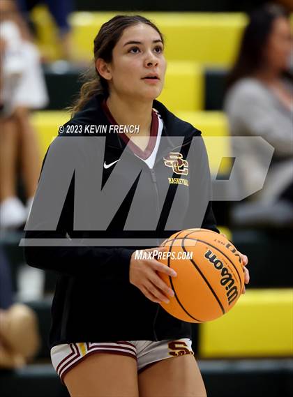 Thumbnail 3 in Sunnyslope vs Salpointe Catholic (3rd Annual Feast Mode Thanksgiving Tournament) photogallery.