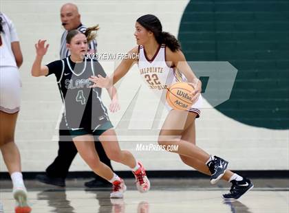 Thumbnail 1 in Sunnyslope vs Salpointe Catholic (3rd Annual Feast Mode Thanksgiving Tournament) photogallery.
