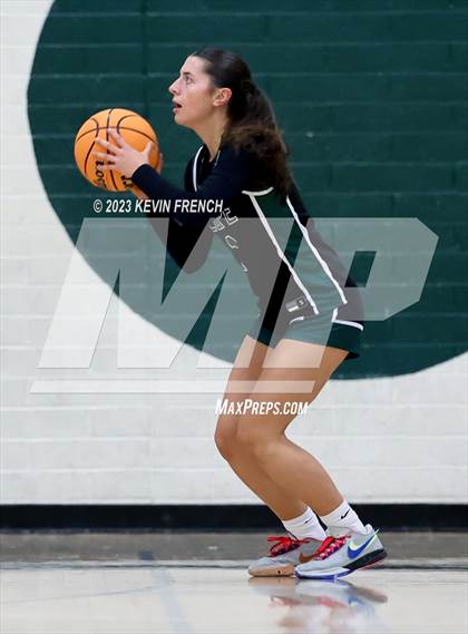 Thumbnail 2 in Sunnyslope vs Salpointe Catholic (3rd Annual Feast Mode Thanksgiving Tournament) photogallery.