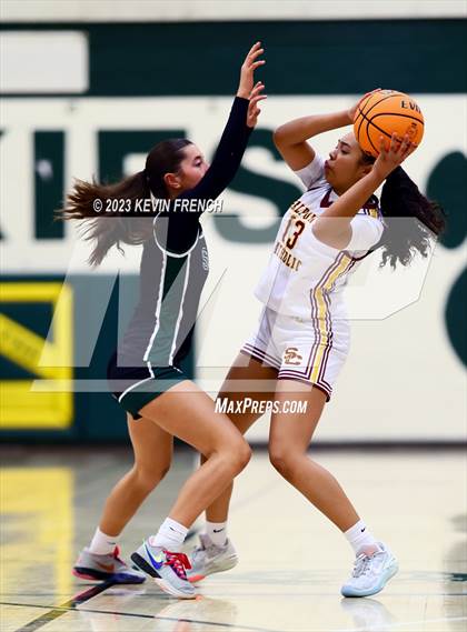 Thumbnail 2 in Sunnyslope vs Salpointe Catholic (3rd Annual Feast Mode Thanksgiving Tournament) photogallery.