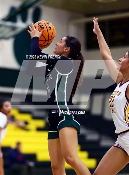 Thumbnail 1 in Sunnyslope vs Salpointe Catholic (3rd Annual Feast Mode Thanksgiving Tournament) photogallery.