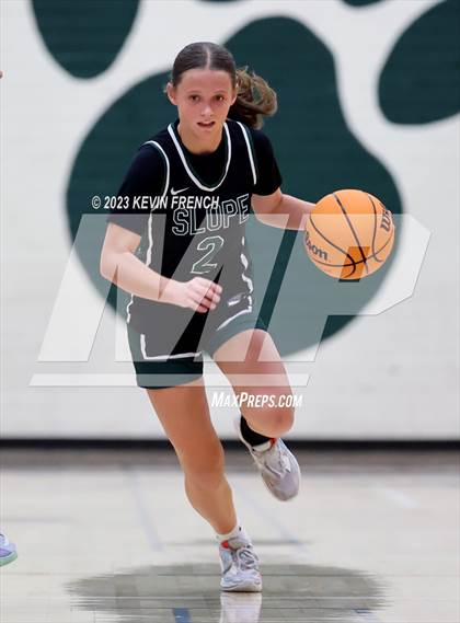 Thumbnail 2 in Sunnyslope vs Salpointe Catholic (3rd Annual Feast Mode Thanksgiving Tournament) photogallery.