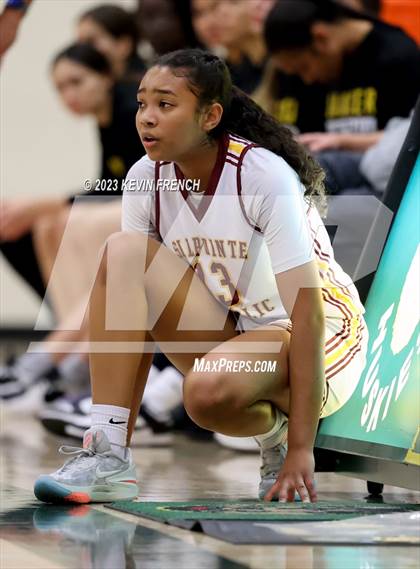 Thumbnail 3 in Sunnyslope vs Salpointe Catholic (3rd Annual Feast Mode Thanksgiving Tournament) photogallery.