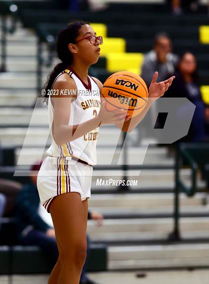 Thumbnail 2 in Sunnyslope vs Salpointe Catholic (3rd Annual Feast Mode Thanksgiving Tournament) photogallery.