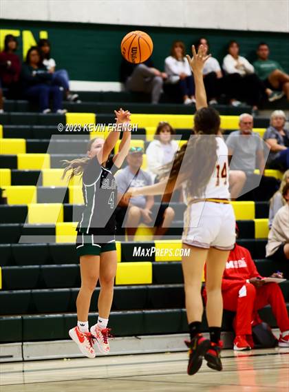 Thumbnail 3 in Sunnyslope vs Salpointe Catholic (3rd Annual Feast Mode Thanksgiving Tournament) photogallery.