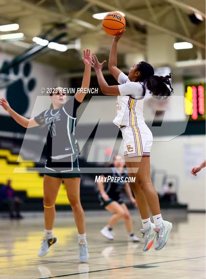 Thumbnail 3 in Sunnyslope vs Salpointe Catholic (3rd Annual Feast Mode Thanksgiving Tournament) photogallery.