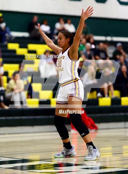 Thumbnail 1 in Sunnyslope vs Salpointe Catholic (3rd Annual Feast Mode Thanksgiving Tournament) photogallery.