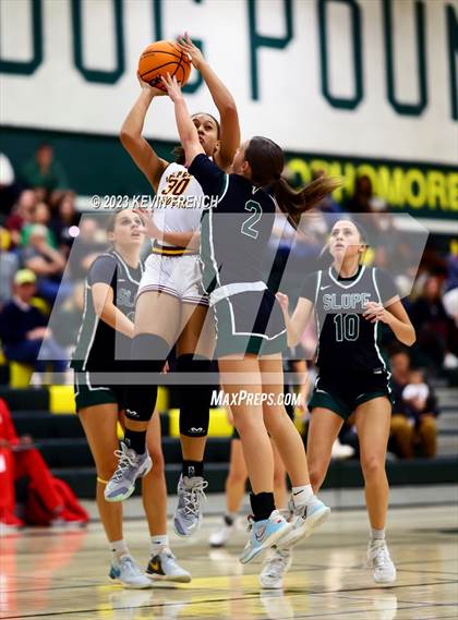 Thumbnail 3 in Sunnyslope vs Salpointe Catholic (3rd Annual Feast Mode Thanksgiving Tournament) photogallery.