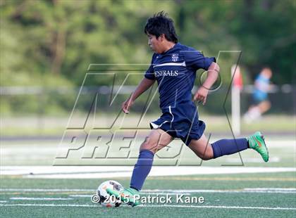 Thumbnail 3 in Washington-Lee @ Falls Church photogallery.