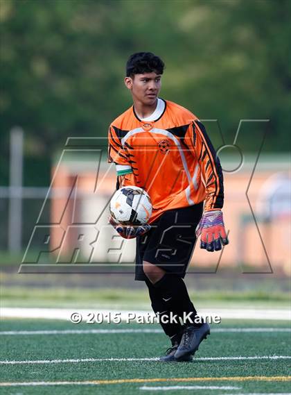 Thumbnail 1 in Washington-Lee @ Falls Church photogallery.