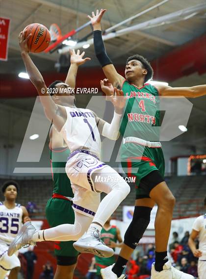 Thumbnail 1 in Ben Davis vs. Lawrence North photogallery.