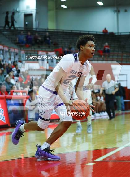 Thumbnail 3 in Ben Davis vs. Lawrence North photogallery.