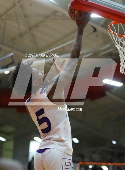 Thumbnail 2 in Ben Davis vs. Lawrence North photogallery.