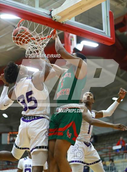 Thumbnail 3 in Ben Davis vs. Lawrence North photogallery.