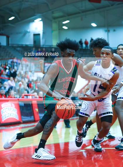 Thumbnail 2 in Ben Davis vs. Lawrence North photogallery.