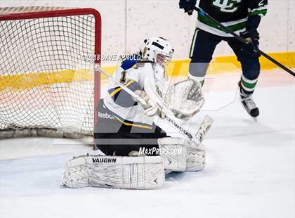 Thumbnail 2 in Lowell Catholic @ Arlington Catholic photogallery.
