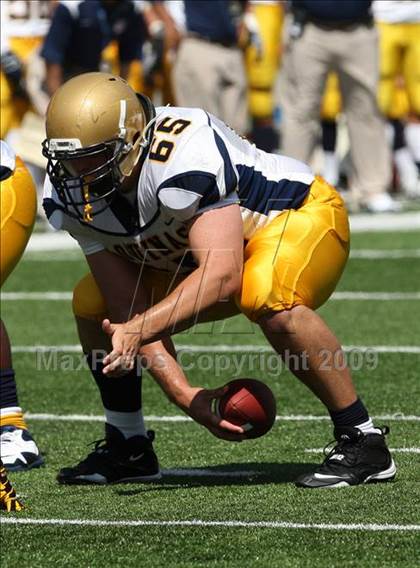 Thumbnail 1 in Upper Arlington vs. Aquinas (Kirk Herbstreit Varsity Football Series) photogallery.
