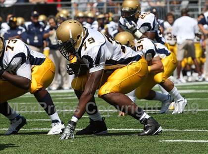 Thumbnail 3 in Upper Arlington vs. Aquinas (Kirk Herbstreit Varsity Football Series) photogallery.