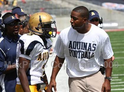 Thumbnail 2 in Upper Arlington vs. Aquinas (Kirk Herbstreit Varsity Football Series) photogallery.