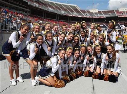 Thumbnail 1 in Upper Arlington vs. Aquinas (Kirk Herbstreit Varsity Football Series) photogallery.