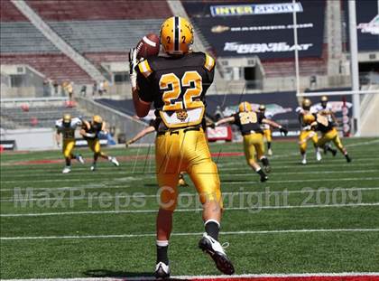 Thumbnail 3 in Upper Arlington vs. Aquinas (Kirk Herbstreit Varsity Football Series) photogallery.