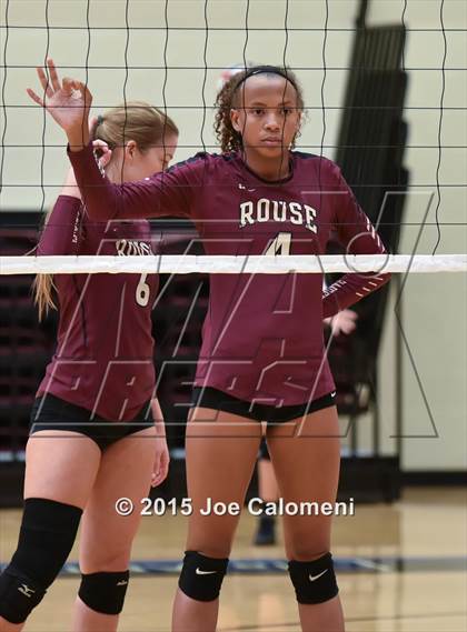 Thumbnail 3 in Tivy vs. Rouse (NEISD Tournament) photogallery.