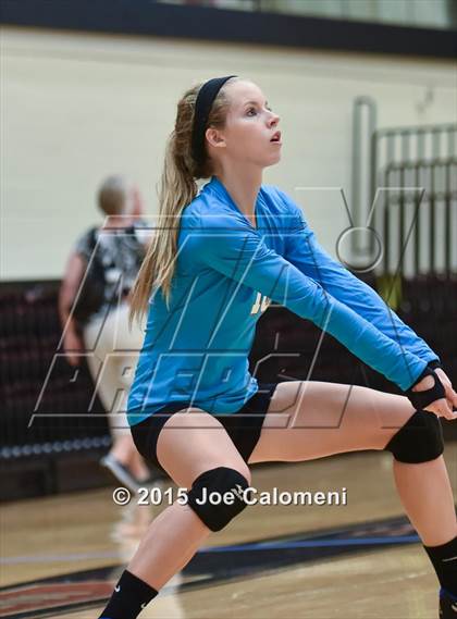 Thumbnail 2 in Tivy vs. Rouse (NEISD Tournament) photogallery.