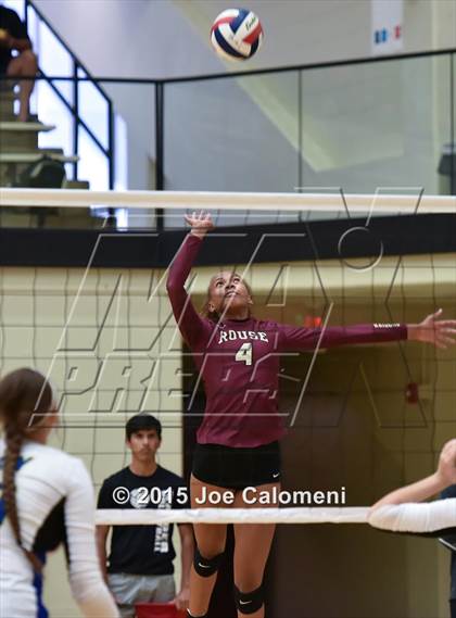 Thumbnail 2 in Tivy vs. Rouse (NEISD Tournament) photogallery.