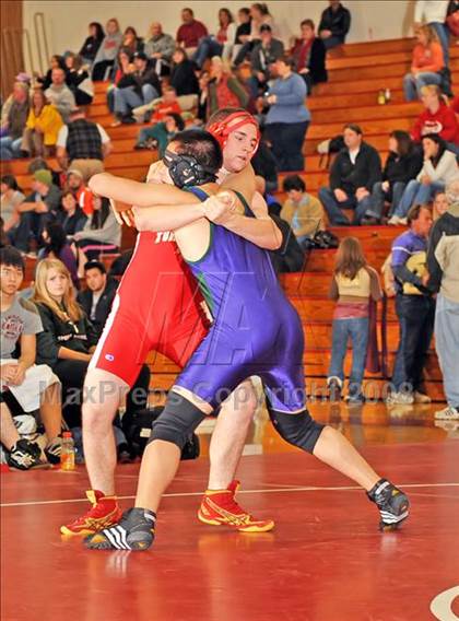 Thumbnail 3 in Marysville-Pilchuck vs Edmonds Woodway photogallery.