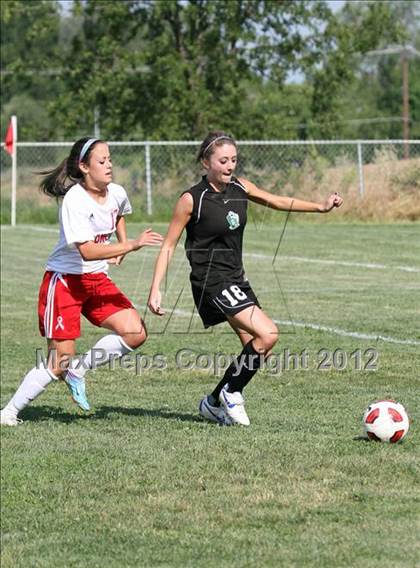 Thumbnail 2 in Bella Vista vs. Granite Bay (CIF SJS D2 Quarterfinal)  photogallery.