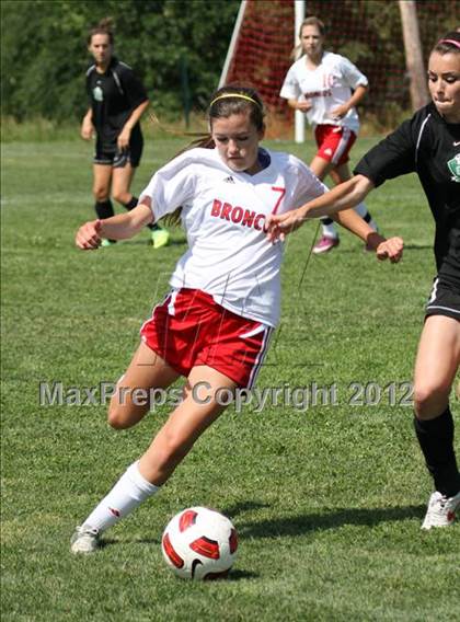 Thumbnail 3 in Bella Vista vs. Granite Bay (CIF SJS D2 Quarterfinal)  photogallery.