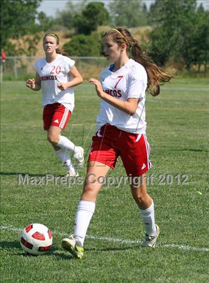 Thumbnail 1 in Bella Vista vs. Granite Bay (CIF SJS D2 Quarterfinal)  photogallery.