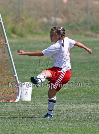 Thumbnail 2 in Bella Vista vs. Granite Bay (CIF SJS D2 Quarterfinal)  photogallery.