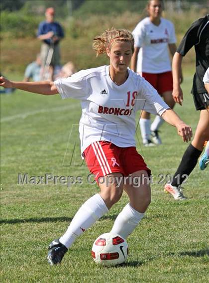 Thumbnail 3 in Bella Vista vs. Granite Bay (CIF SJS D2 Quarterfinal)  photogallery.