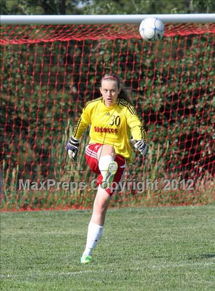 Thumbnail 2 in Bella Vista vs. Granite Bay (CIF SJS D2 Quarterfinal)  photogallery.