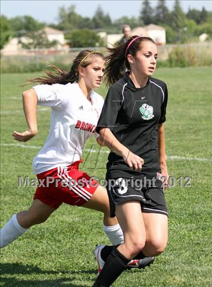 Thumbnail 2 in Bella Vista vs. Granite Bay (CIF SJS D2 Quarterfinal)  photogallery.