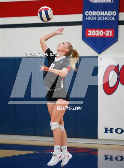 Thumbnail 2 in Mogollon @ Rock Point (AIA 1A Semifinal) photogallery.