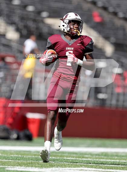 Thumbnail 3 in Curtis vs. Union photogallery.