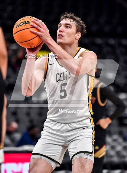 Thumbnail 2 in Crespi vs. Bishop Alemany (Trinity-Mission League Showcase) photogallery.