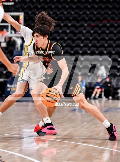 Thumbnail 2 in Crespi vs. Bishop Alemany (Trinity-Mission League Showcase) photogallery.