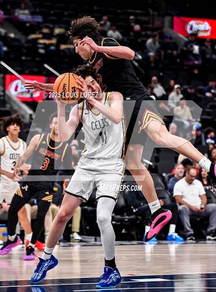 Thumbnail 2 in Crespi vs. Bishop Alemany (Trinity-Mission League Showcase) photogallery.