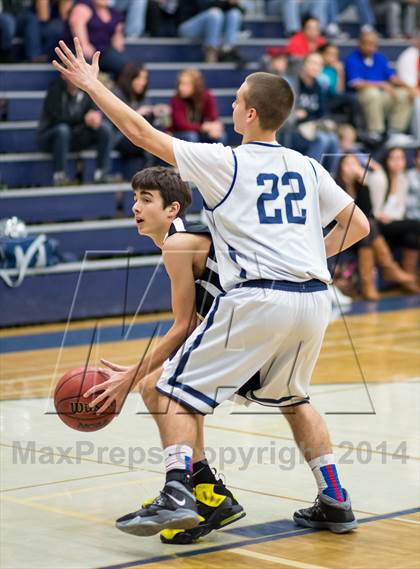 Thumbnail 3 in Casa Roble vs. Del Oro photogallery.