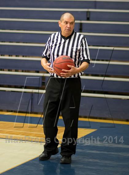 Thumbnail 1 in Casa Roble vs. Del Oro photogallery.