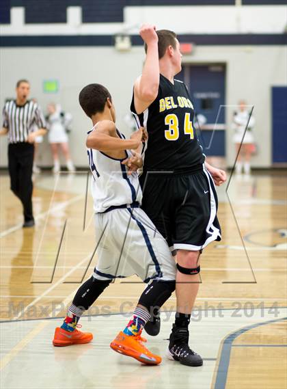 Thumbnail 1 in Casa Roble vs. Del Oro photogallery.