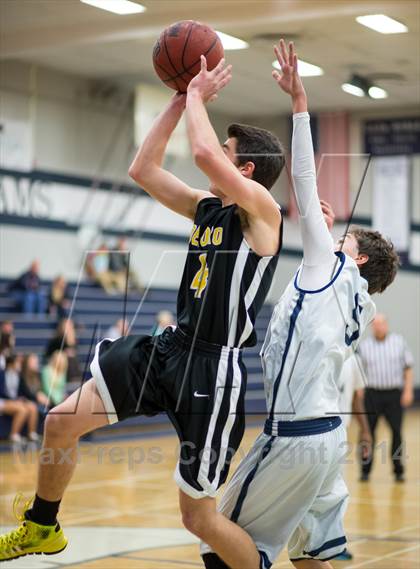 Thumbnail 2 in Casa Roble vs. Del Oro photogallery.