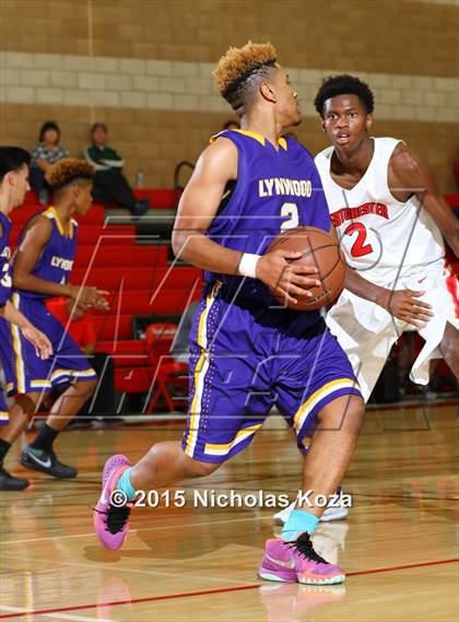 Thumbnail 1 in Lynwood vs. Westchester (Pacific Shores Tournament) photogallery.