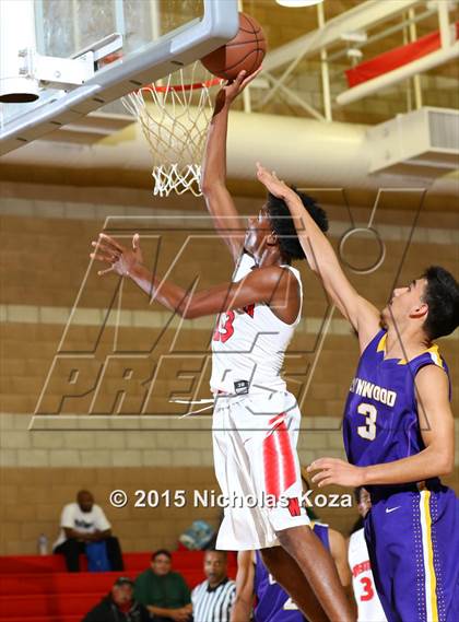 Thumbnail 3 in Lynwood vs. Westchester (Pacific Shores Tournament) photogallery.
