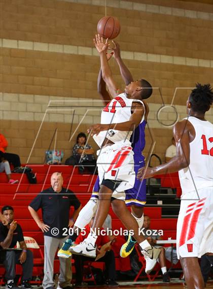Thumbnail 1 in Lynwood vs. Westchester (Pacific Shores Tournament) photogallery.