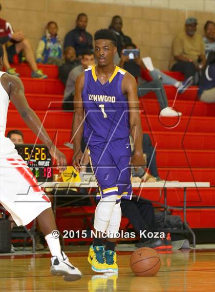 Thumbnail 3 in Lynwood vs. Westchester (Pacific Shores Tournament) photogallery.