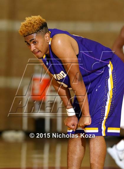 Thumbnail 2 in Lynwood vs. Westchester (Pacific Shores Tournament) photogallery.
